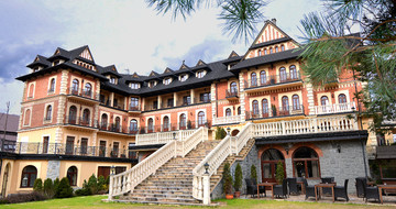 GERARD KORONA ŠINDRA Charcoal Hotel Stamary, Zakopane, Poland